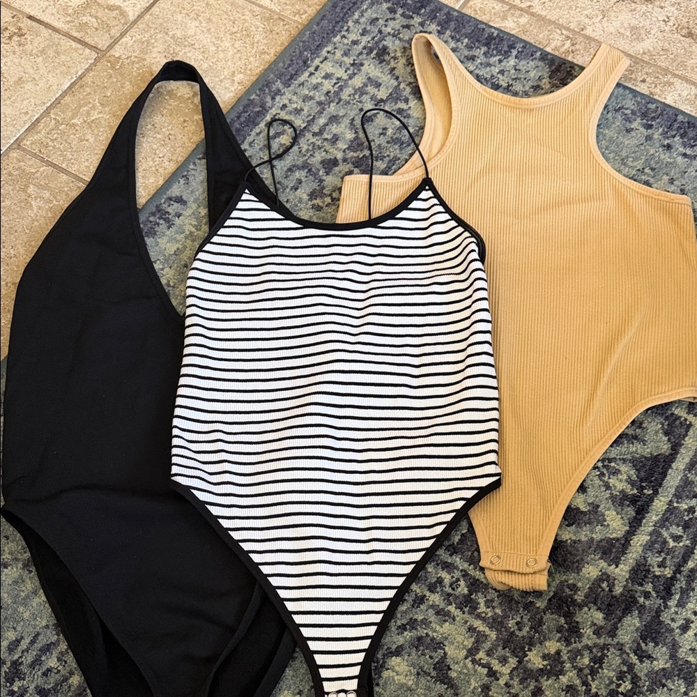 Striped and Solid Bodysuit Set
